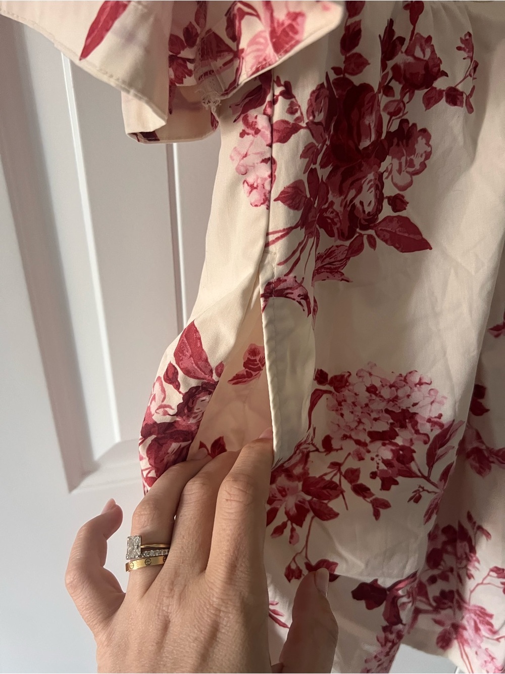 Abercrombie & Fitch Floral Twist-Front Mini Dress in White and Rose - Picture 5 of 9